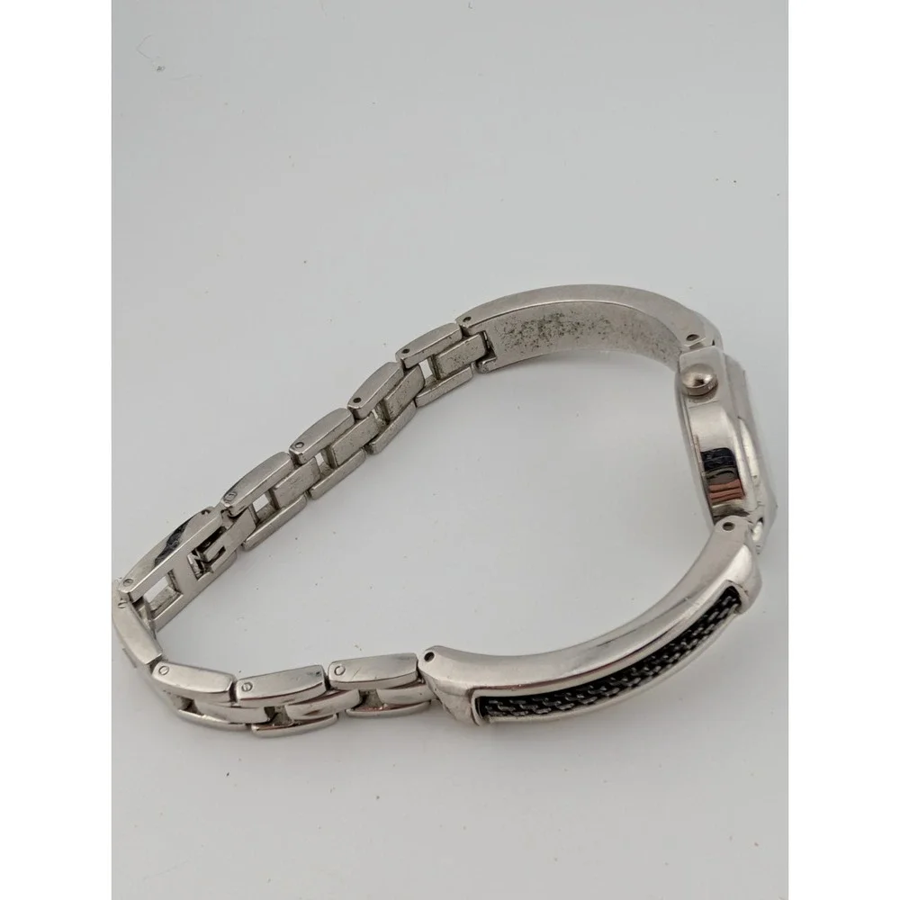 Women's Quartz Watch 20mm Case MOP Dial Silver 7.25